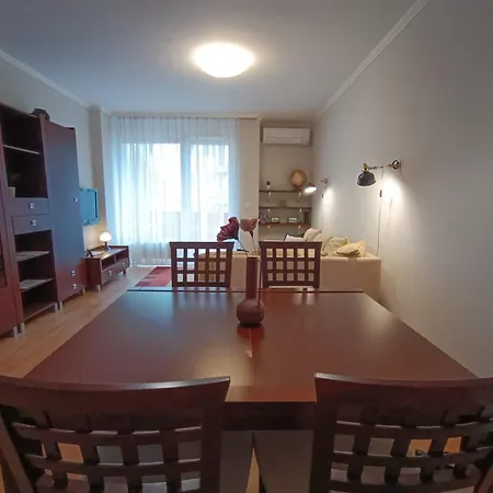 F151 Elitehost Futo Apartament Budapeszt
