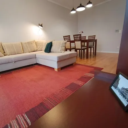 F151 Elitehost Futo Appartement