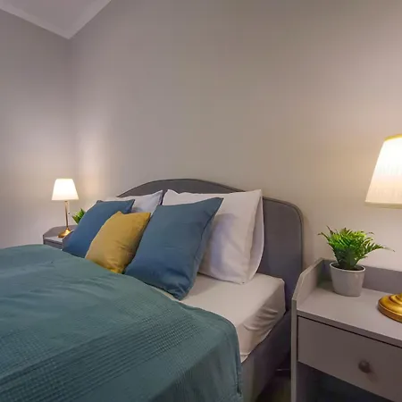 F151 Elitehost Futo Appartement