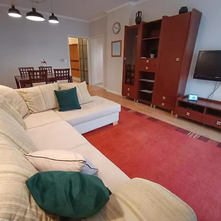 Apartment F151 Elitehost Futo Budapest