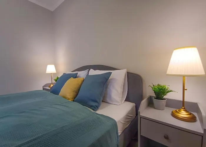 F151 Elitehost Futo Apartmán
